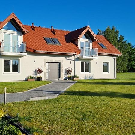 Villa Sadula - Apartamenty Na Mazurach 斯塔雷萨迪 外观 照片
